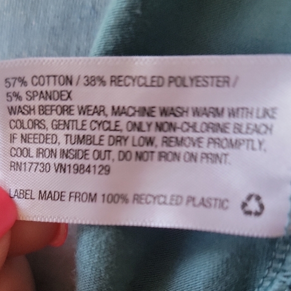 3 for $18 item🎉 Cat and Jack Teal Long Sleeve Baby Onesie - Picture 4 of 4